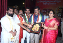 విజయవాడ దుర్గమ్మను దర్శించిన పోలీస్ కమిషనర్ |