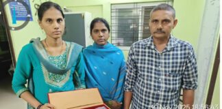 ఆటోల్లో మర్చిపోయిన బంగారం త్వరితంగా తిరిగిచ్చిన పోలీసులు |