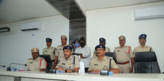 గుంటూరు విద్యార్థి బేటింగ్ బానిసిగా అరెస్ట్|