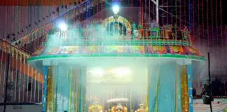 భద్రాచలం లో ఉత్తరా ద్వారా దర్శనం