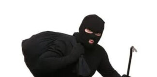 కొత్తపల్లి గ్రామంలో పొలాల్లో 10 బోరు మోటర్లు చోరీ |