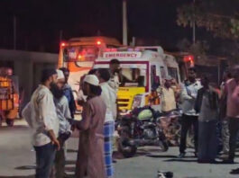 కారు ఆటో డీ కొట్టుకోవడం వలన ఇద్దరు మృతి |