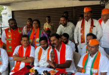 అభివృద్ధి పనులపై బీజేపీ విమర్శ |