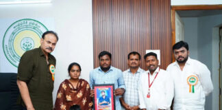 జనసేన నాయకుల మనవతా జనసేన నాయకుల మానవతా దృక్పథం