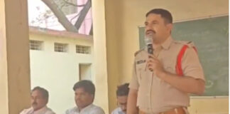 సైబర్ నేరాలు, మాదకద్రవ్యాలకు దూరంగా ఉండాలి: సీఐ.