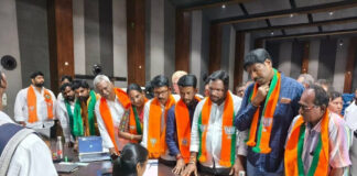 రైతులకు అండగా ఉంటాం : బిజెపి నాయకులు