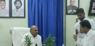 బోయకొండ ఆలయ అధికారులపై ఫిర్యాదు