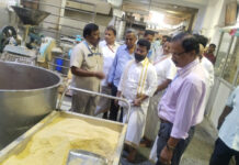 విజయవాడ ఇంద్రకీలాద్రి తిరుపతి తరహా ప్రసాదాలు తయారీ