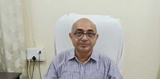 పుంగనూరు టీచర్కు నోటీసులు జారీ |