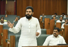 హిందూ ధర్మంపై దాడి జరిగితే ముక్తకంఠంతో ఖండించాలి