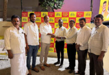 అన్నా క్యాంటీన్లకు రూ. 5 లక్షల విరాళం: మంత్రి సోదరుడి ఉదారత