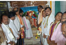 మడికయ్యల శివాలయంలో శివరాత్రి సంబరాలు: భక్తుల సందడి!