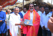 తోటవారిపాలెంలో సీతారామాంజనేయ స్వామి విగ్రహ ప్రతిష్ఠాపన