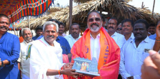 తోటవారిపాలెంలో సీతారామాంజనేయ స్వామి విగ్రహ ప్రతిష్ఠాపన