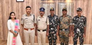 గ్రూప్స్ విజేతలకు ఎస్పీ హర్షవర్ధన్ రాజు అభినందనలు