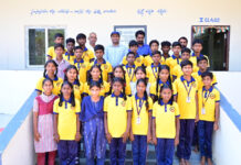 విద్యార్థుల ప్రగతిపై తల్లిదండ్రులు నిఘా ఉంచాలి: కలెక్టర్ రాహుల్ రాజ్