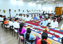 మంత్రి నారా లోకేష్ ఆత్మీయ విందు!