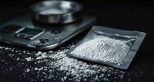 డ్రగ్స్ వాడకం ప్రాణాంతకం: మీ అవయవాలను మీరే నాశనం చేసుకోకండి.