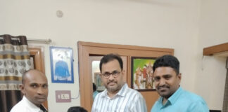 ఆర్.ఎం.ఎస్ ర్యాంకర్ కు సుగవాసి అభినందన: మురళి యూపీ స్కూల్ లో హర్షాతిరేకాలు.