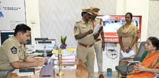 ఎస్పీ గ్రీవెన్సు 4 అర్జీలు