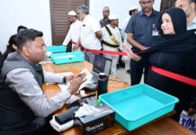 మదనపల్లి: అర్జీలను సకాలంలో పరిష్కరించాలి: కలెక్టర్.