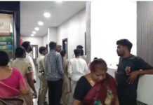 మదనపల్లిలో విషాదం: ఆపరేషన్ వికటించి తల్లి, బిడ్డ మృతి.