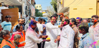 హోలీ సంబరాల్లో కంటోన్మెంట్ ఎమ్మెల్యే శ్రీ గణేష్.|