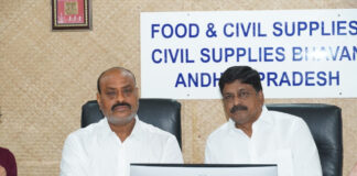 గ్యాస్ పై ప్రజలు ఆందోళన చెందవద్దు మంత్రి అచ్చం నాయుడు