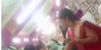 కళామందిర్ సిబ్బంది దాడి.. తల్లి, కొడుకుకు గాయాలు.