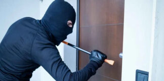 మంచిర్యాల: వృద్ధురాలి మెడలో బంగారు గొలుసు చోరీ