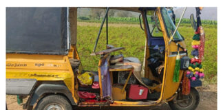 దోర్నాల వద్ద రోడ్డు ప్రమాదం.. క్షతగాత్రులు ఆసుపత్రికి తరలింపు.