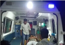 పుంగనూరు: ఆగి ఉన్న లారీని ఢీకొన్న ద్విచక్ర వాహనం