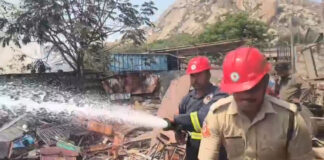 బాడీ బిల్డింగ్ షెడ్డులో అగ్ని ప్రమాదం.. రూ. 1.5 లక్షల నష్టం.