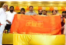 TTD: శ్రీవారి సేవలో ధర్మవరం పట్టు.. చేనేతలకు టీటీడీ భారీ ఆర్డర్.