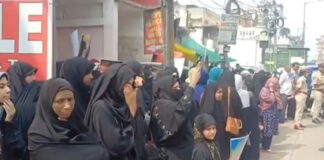 పాతబస్తీ లొ ఇరాన్ ముల్లా ఖామేని కోసం రాలి