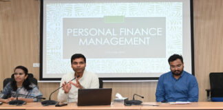 కలెక్టరేట్ లో మహిళ ఉద్యోగుల సమావేశం